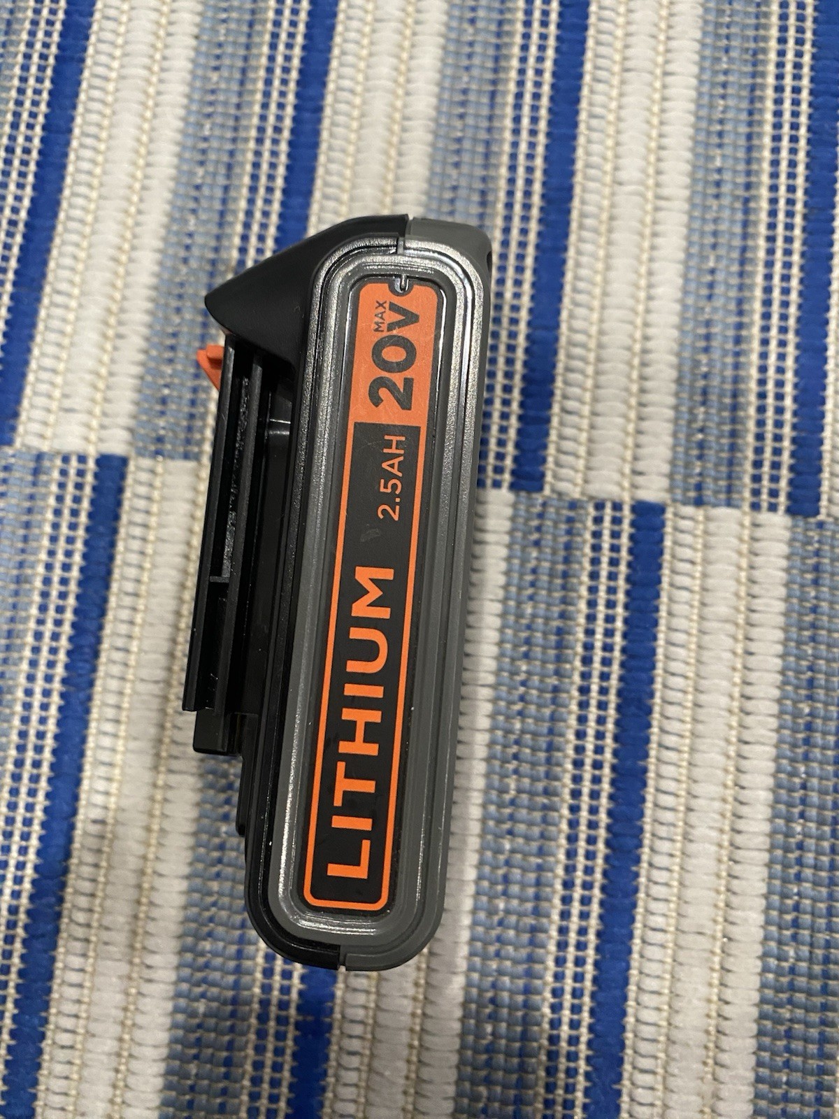 Genuine Black And Decker 20V Max Battery Pack Li-ion 2.5ah Model LBXR2520