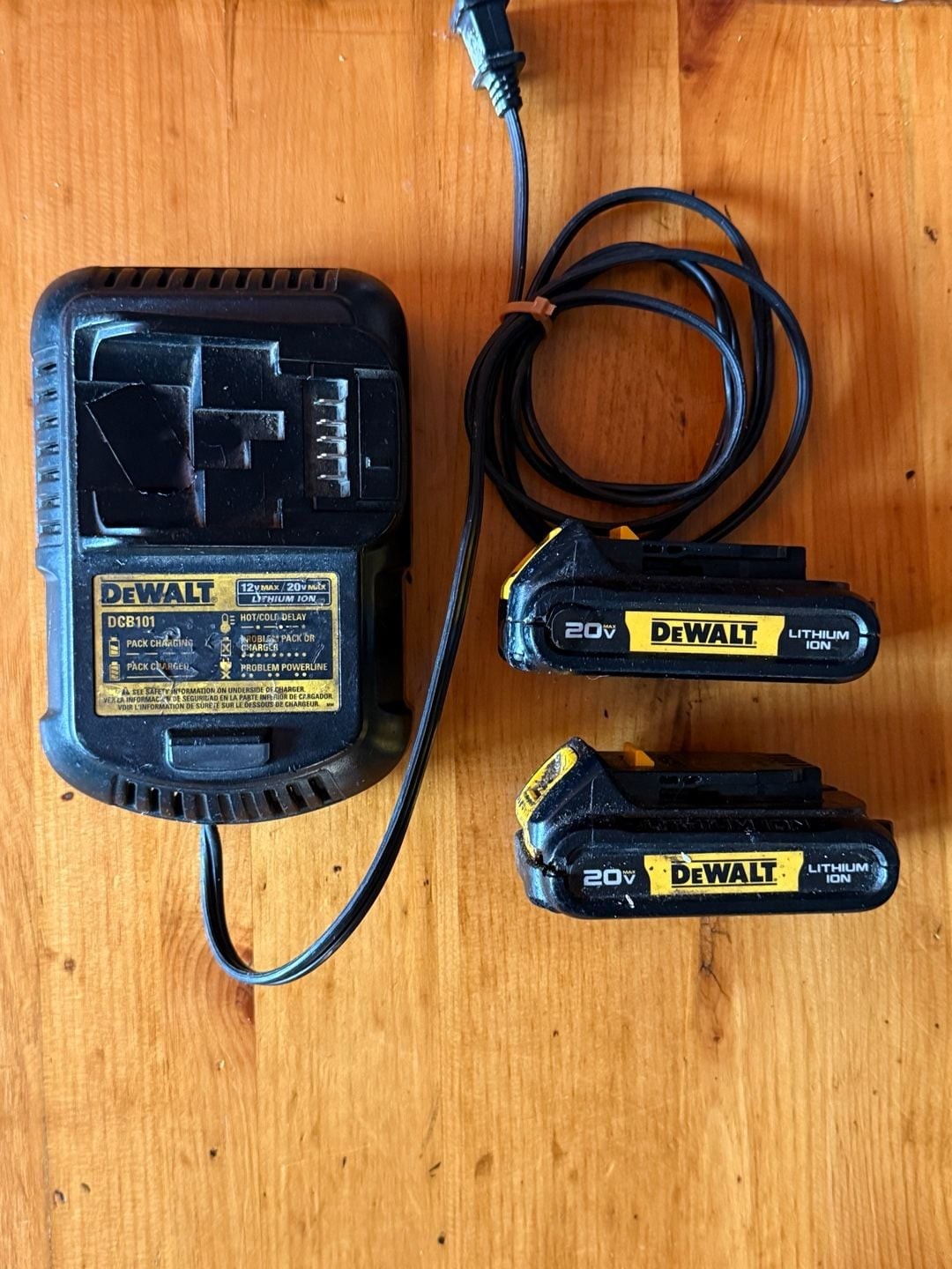 DeWalt DCB101 12V/20V MAX Lithium-Ion Battery Charger with Two 20V Batteries