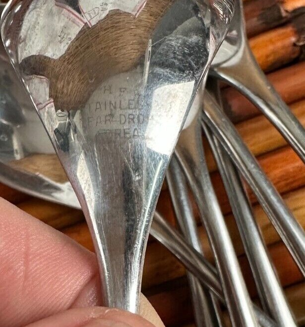 Unknown Manufacture HF * TEARDROP Glossy Stainless Flatware KOREA CHOOSE (42)