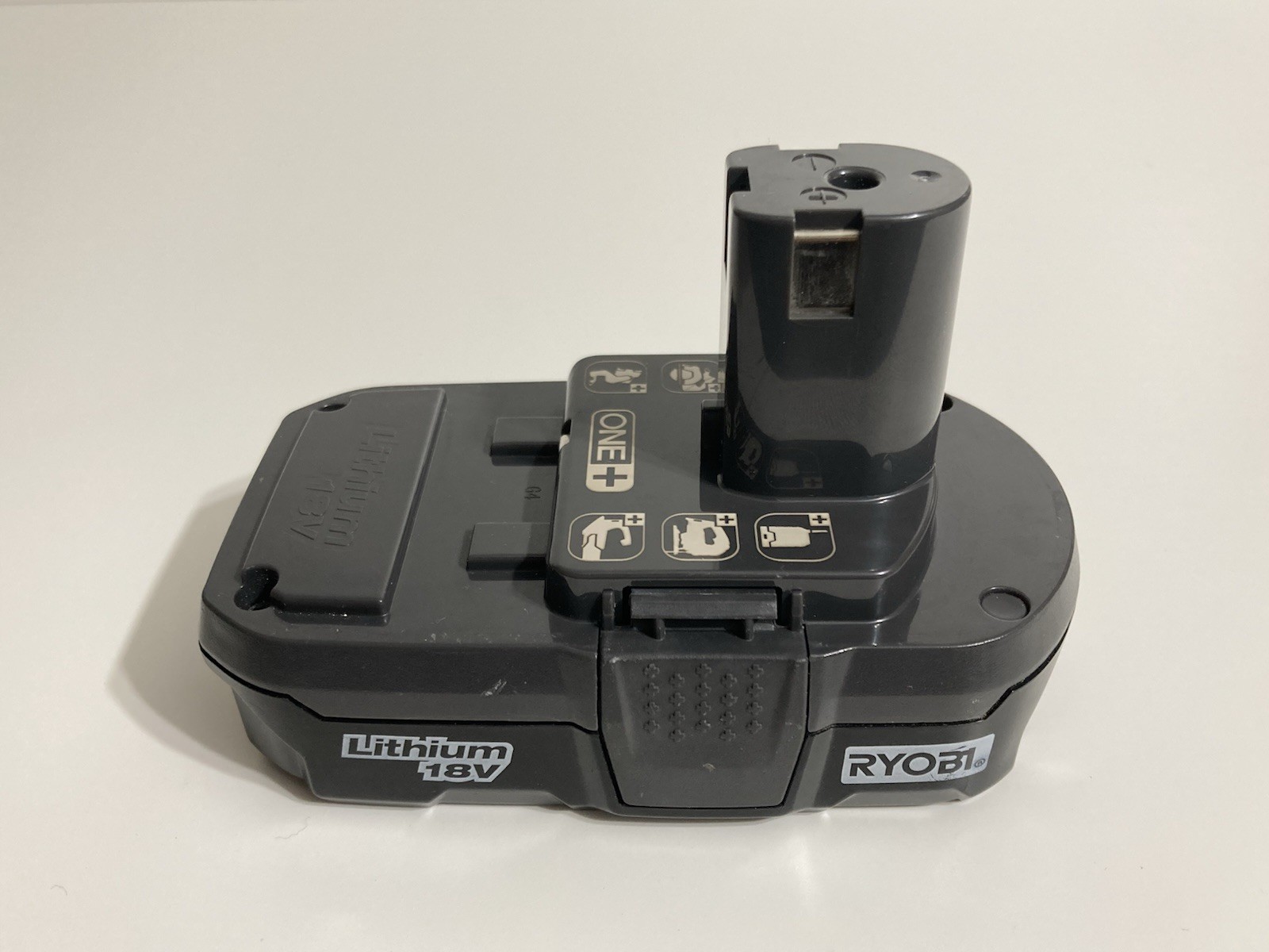 Ryobi P209 Cordless Drill/Driver with 18V 1.3Ah Battery & Charger Tested Works