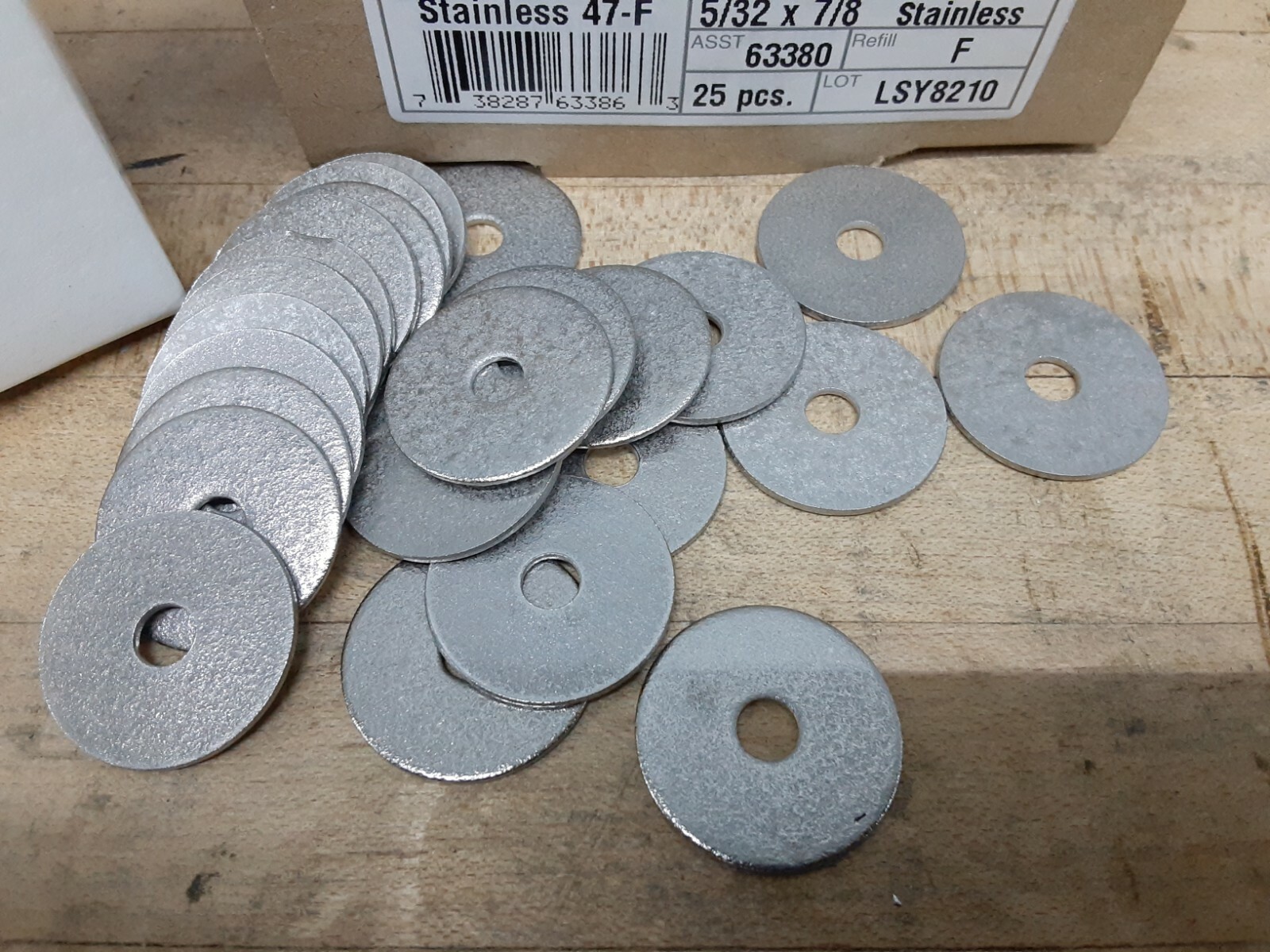Midwest Fastener Stainless Steel 5/32 x 7/8-Inch Fender Washer, 200-Pack