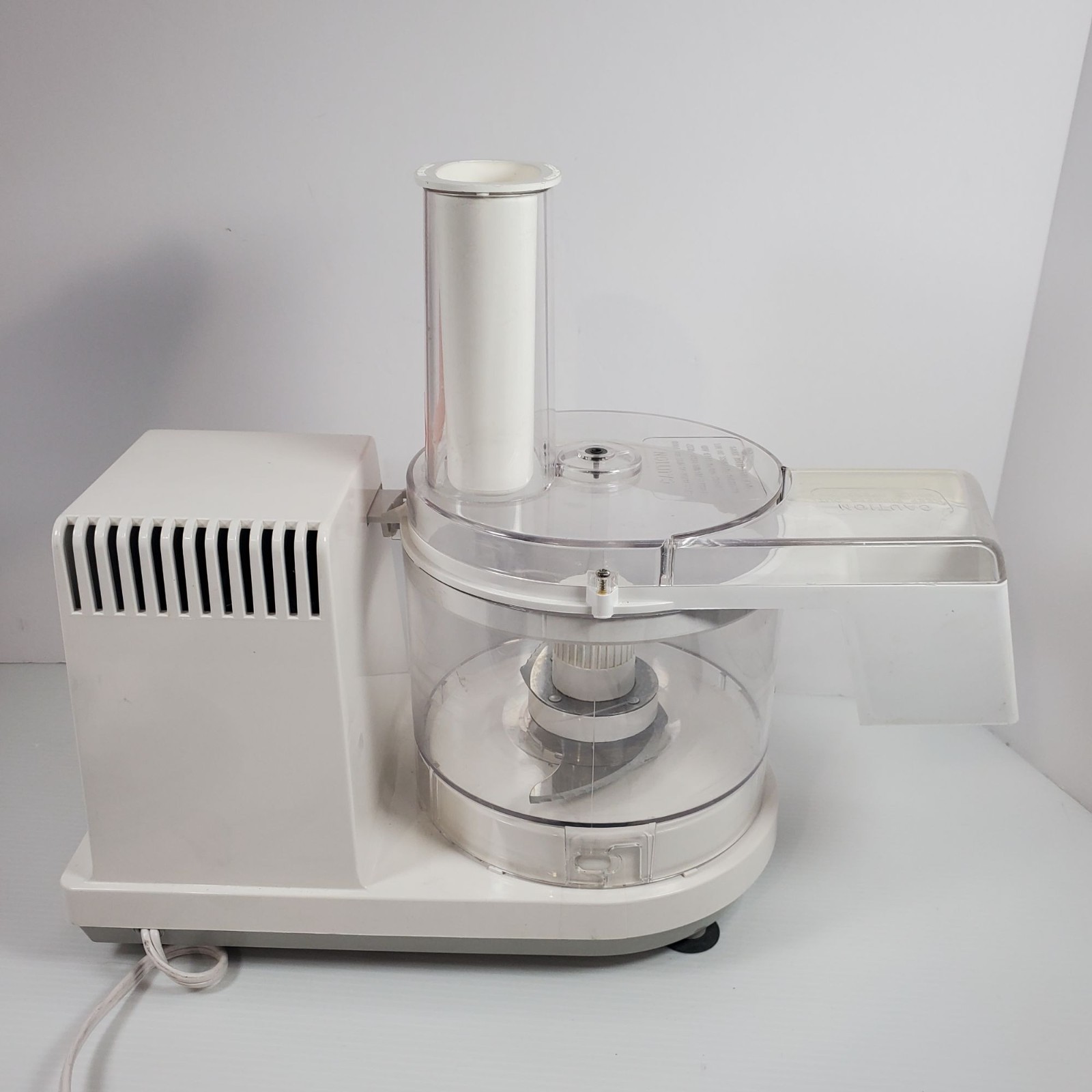 Proctor-Silex Dual Speed Food Processor Model 17520 With Attachments & Continuou