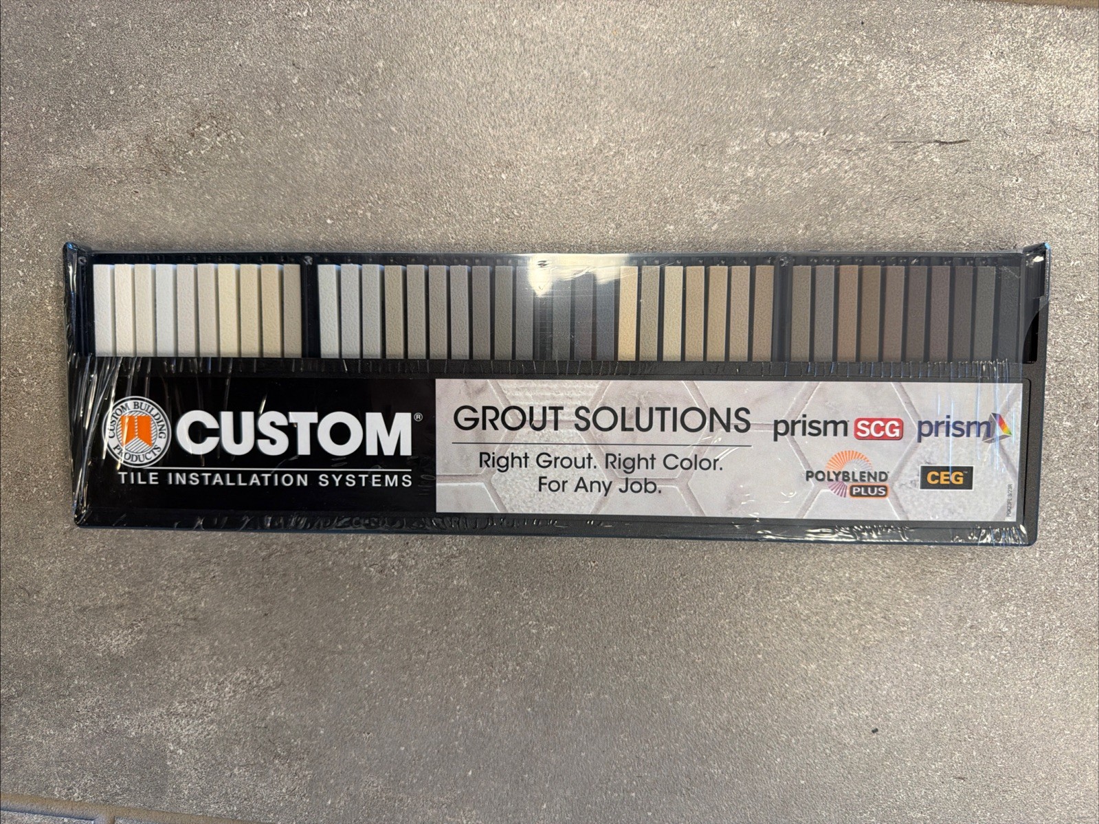 Sealed CUSTOM GROUT SOLUTIONS COLOR SAMPLE KIT 40 Colors