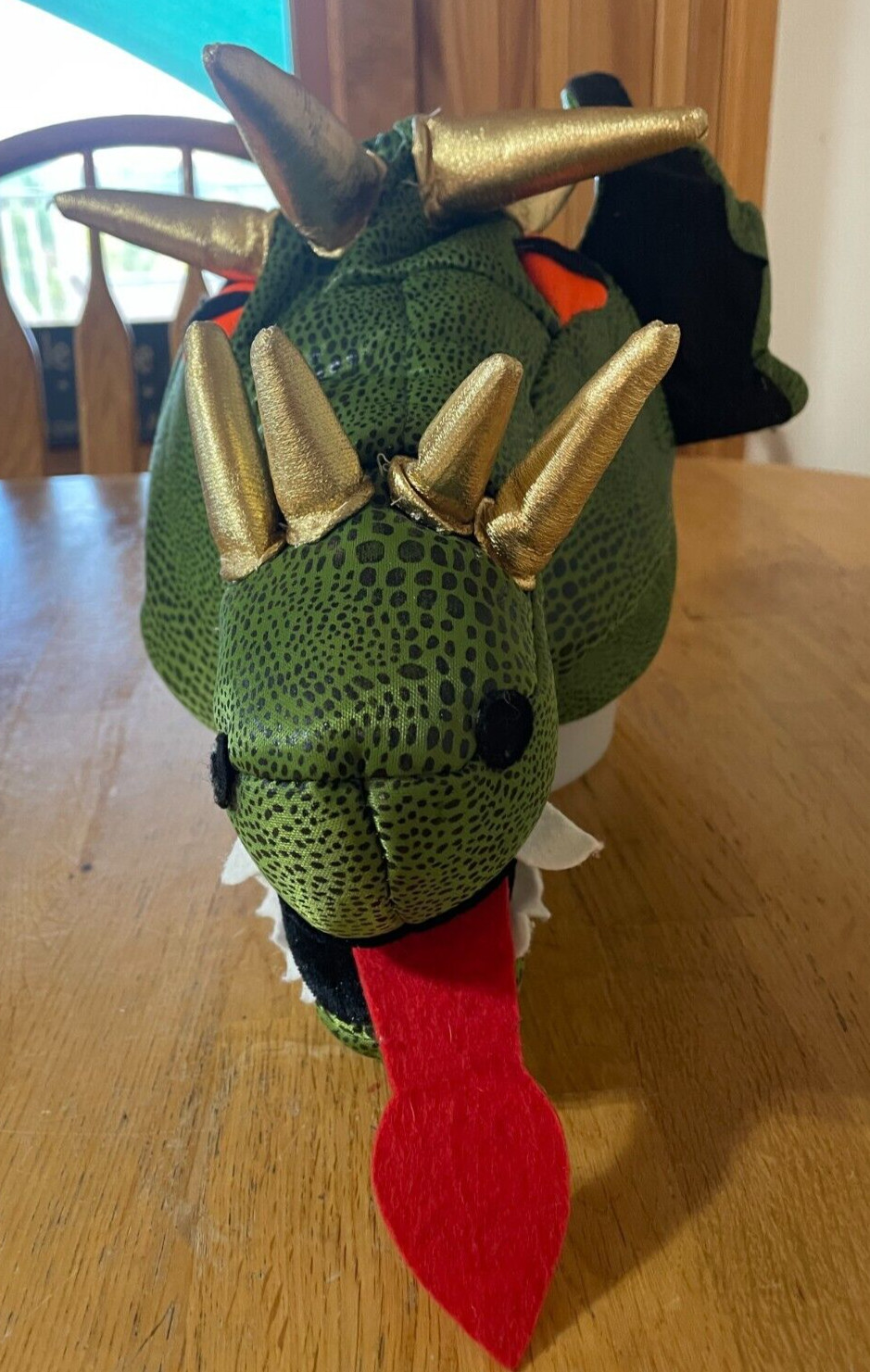 Halloween Beistle Medieval Dragon Head Plush Hat-1 Pc, One Size, Multicolored