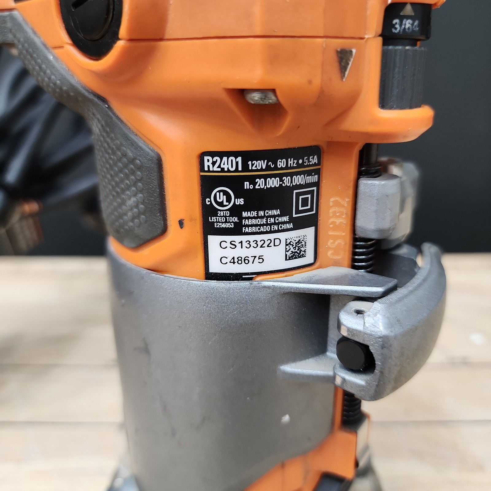 READ DESCRIPTION RIDGID 5.5 AMP Compact Fixed-Base Corded Router R24012
