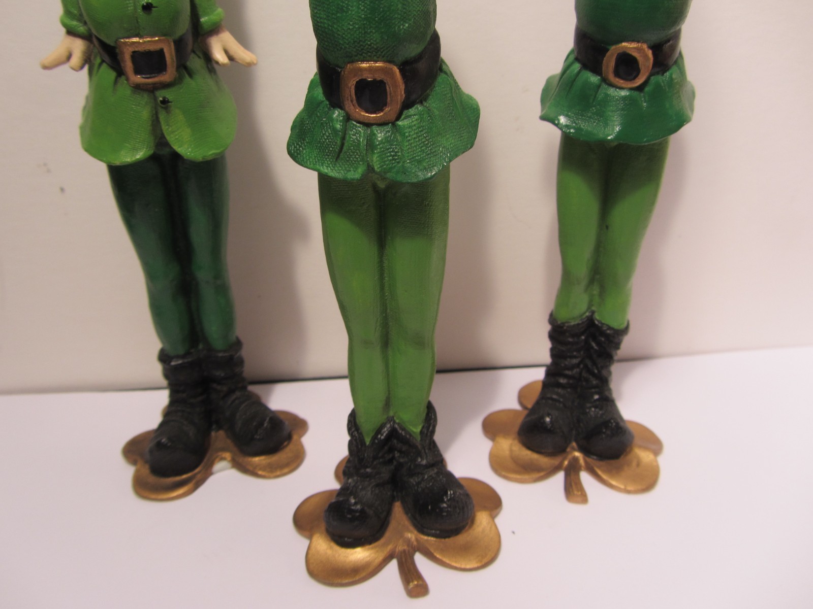 3 Enesco – 6″ TALL FIGURINES Leprechauns Slender Green Elves Gold Shamrock Base