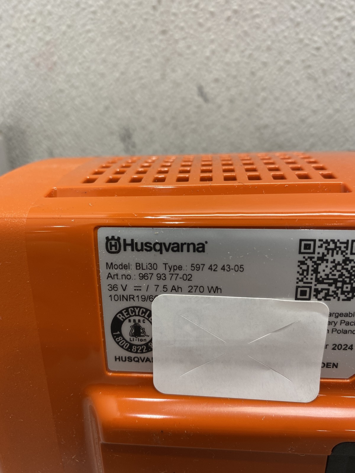 HUSQVARNA Lithium Ion Battery BLi30 7.5Ah 36V 967 93 77-02