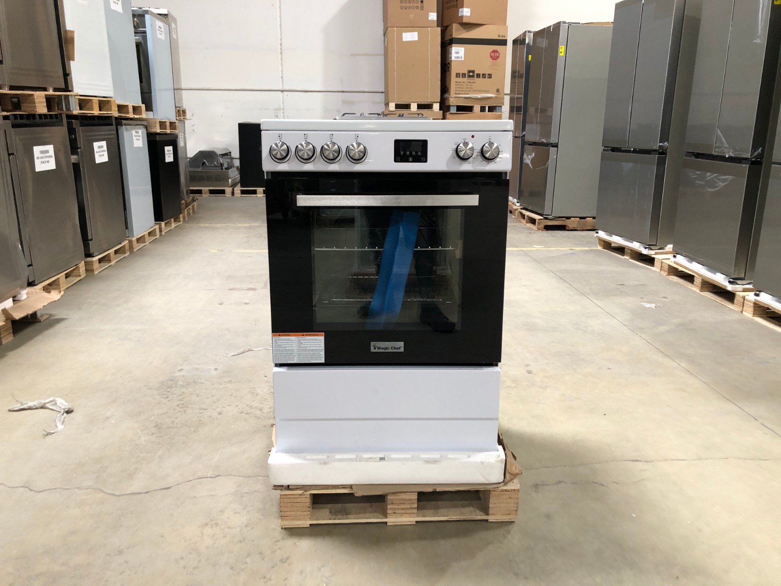 24 in. Electric Range, 4 Burners, White (OPEN BOX, COSMETIC IMPERFECTIONS)