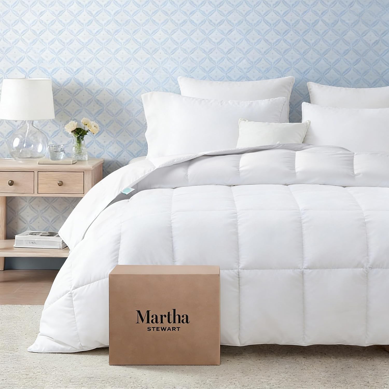 Luxury White Goose Feathers Down Fiber Comforter Queen Size | Hotel Collectio…