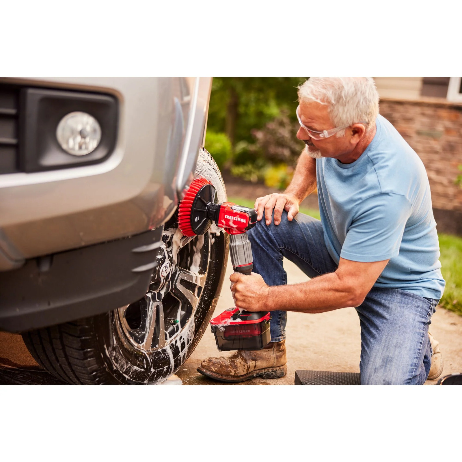 CRAFTSMAN V20* Cordless 2-in-1 scrubber (Bare tool) – CMCPS520B