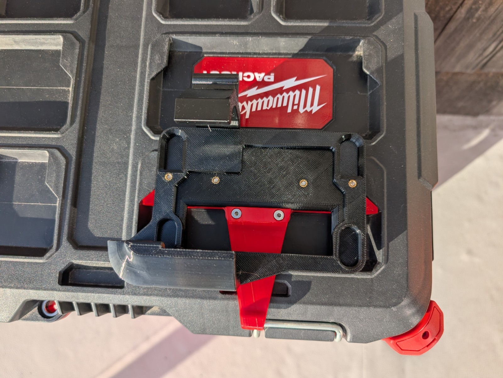 Milwaukee Packout Mount for DeWalt DCB118 Charger *CHARGER NOT INCLUDED*