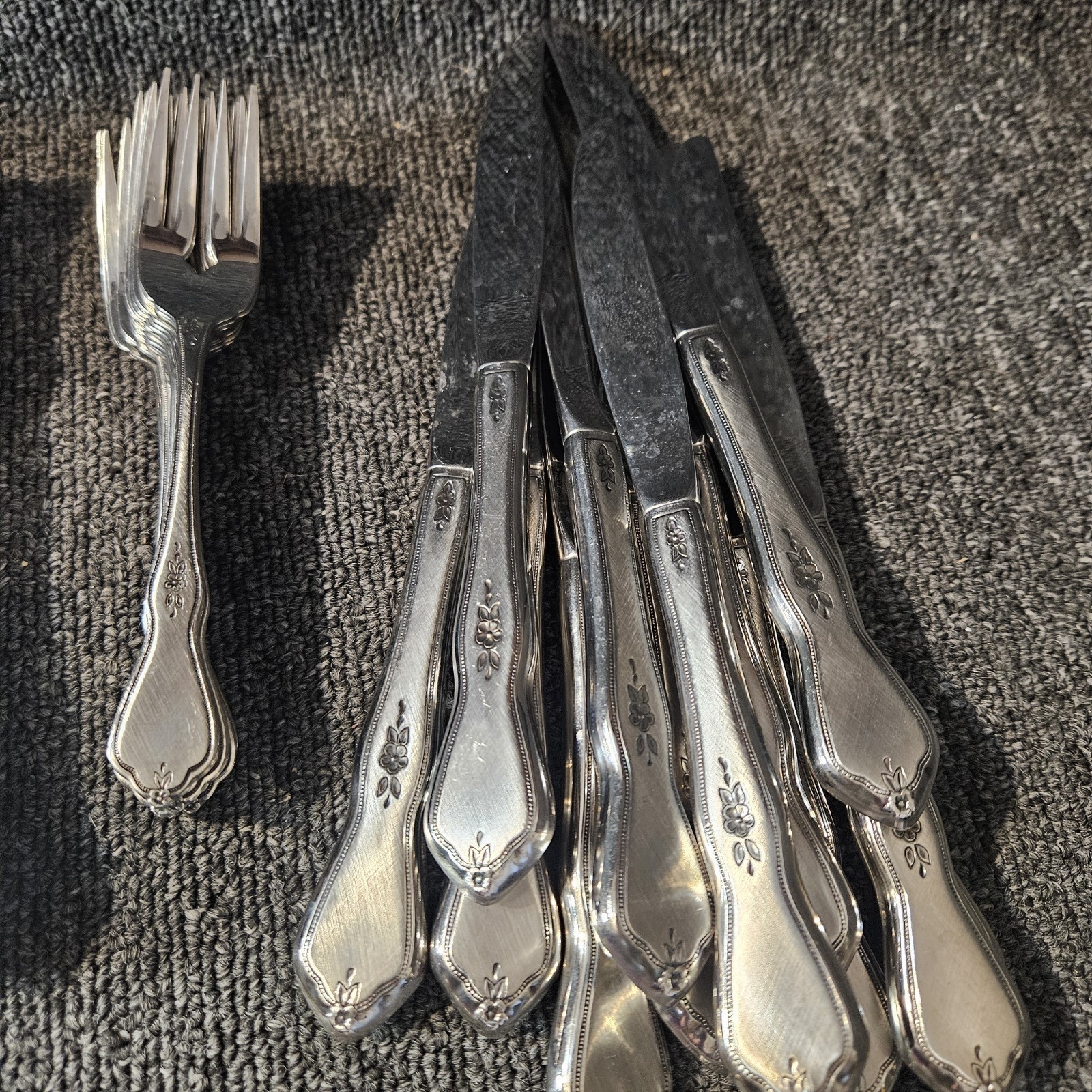 Oneida Morning Blossom Stainless Steel Flatware Vintage Preowned Choice Pick