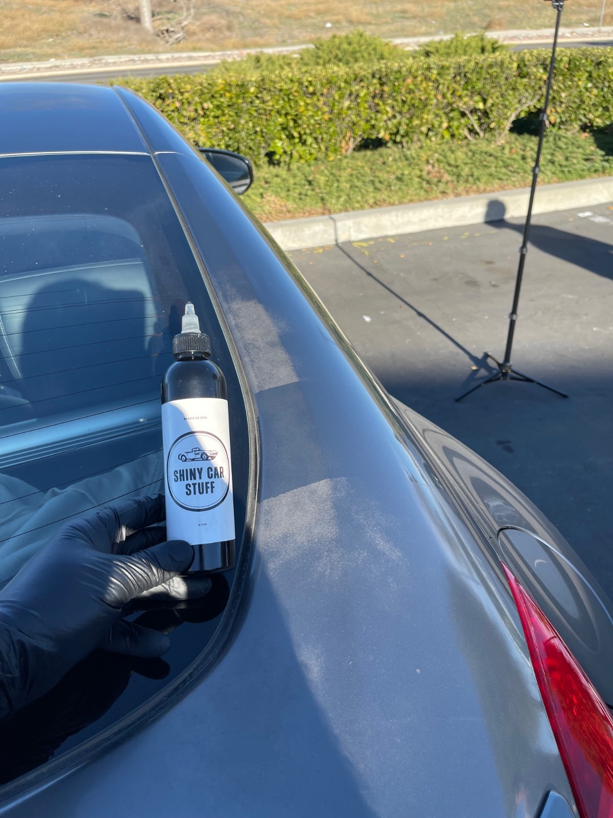 Shiny Car Stuff 8oz + 4 FREE Application Towels