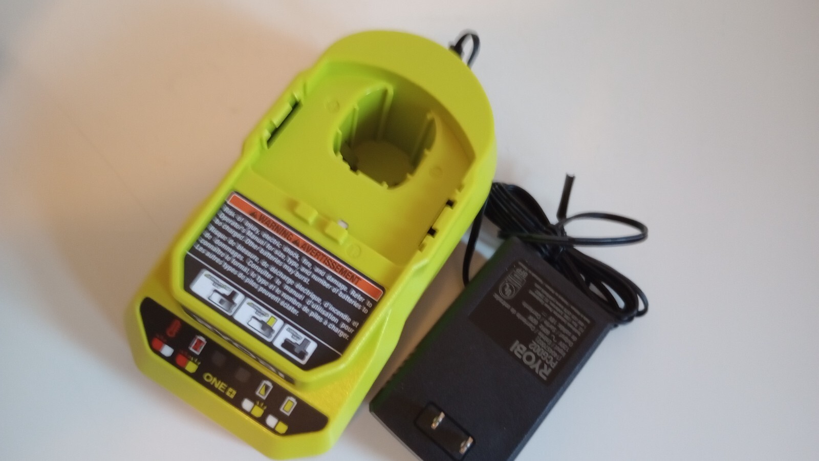 New 18v Ryobi PCG002 Lithium Ion Battery Charger for PBP002 PBP003 PBP004 PBP005