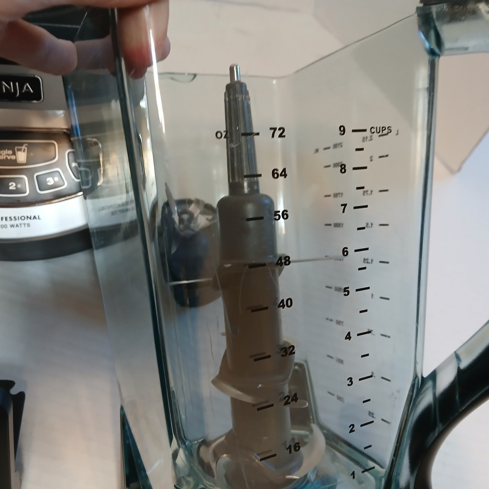 Ninja Professional 1100W Blender 72oz BL660