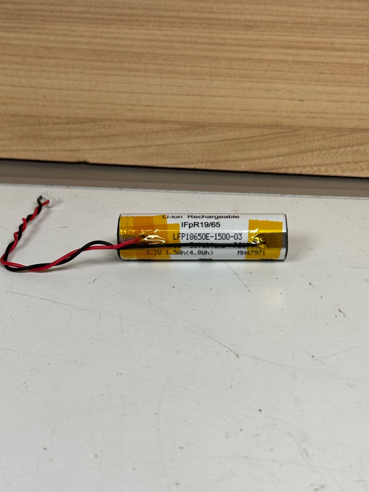 Rechargeable Lithium-Ion Battery 3.2v/1500mah