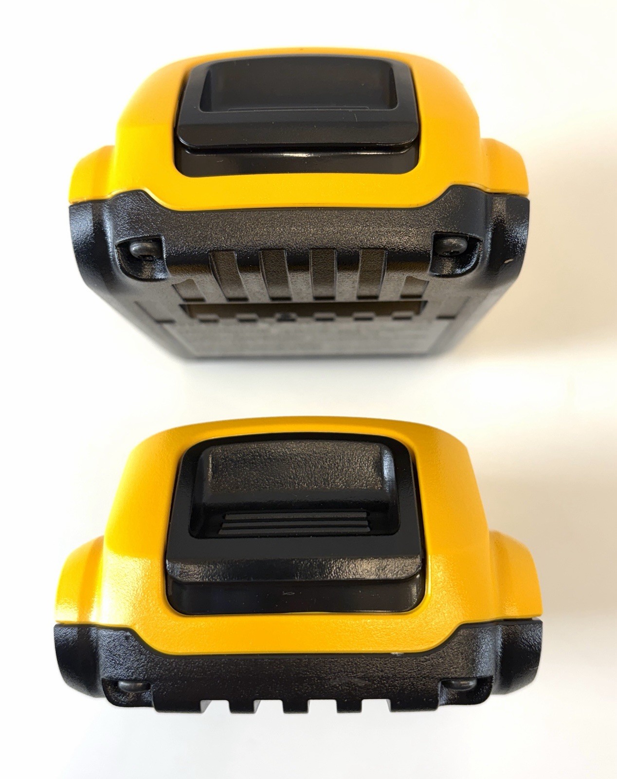 DeWalt 20V Max 2 Ah Batteries Lithium Ion Genuine OEM 2 Pack Model DCB203