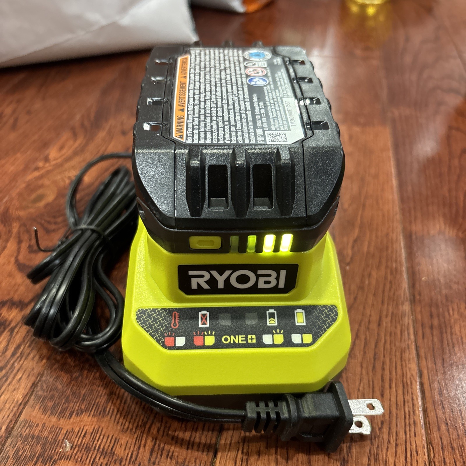 NEW Ryobi 18V PBP006 2Ah Lithium-Ion Battery WITH NEW PCG002 Charger