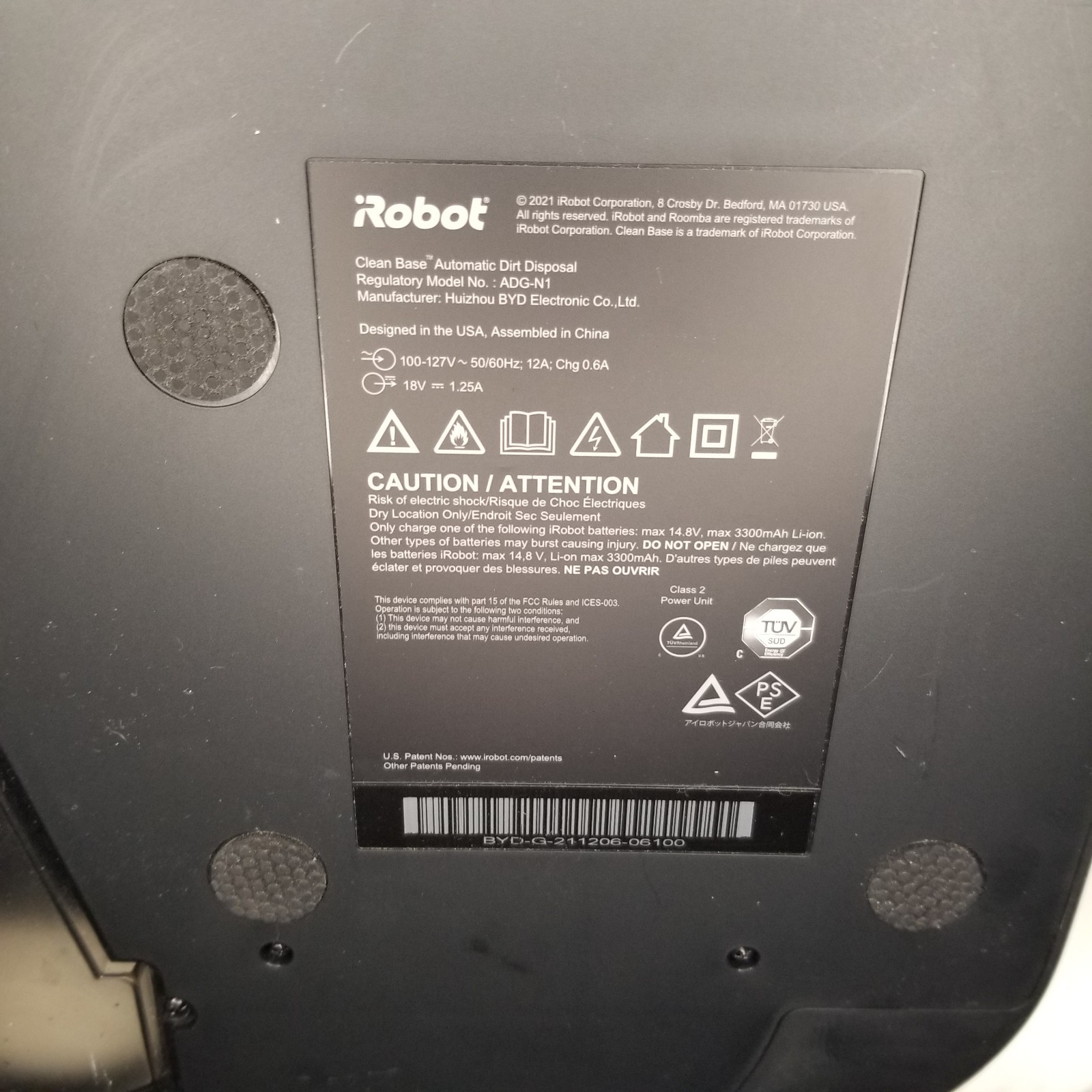 iRobot Clean Base Dirt Disposal Charging Dock Roomba J7 J8 J6 ADG-N1