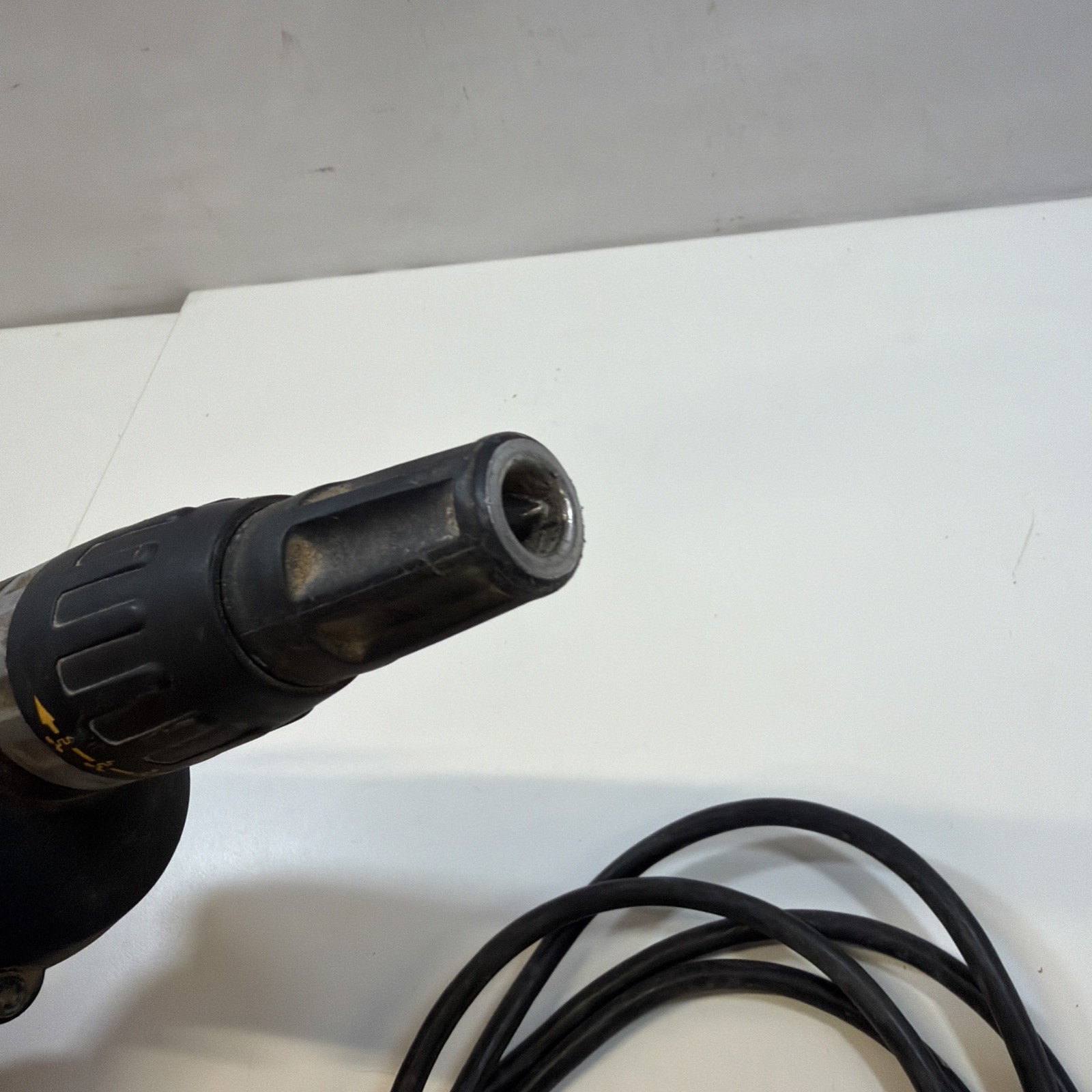 DeWalt DW251 VSR Drywall Screwdriver Corded 120V 6A 4000 RPM Screw Gun