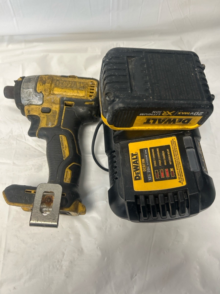DEWALT IMPACT DRIVER DCF885 (P23013587)