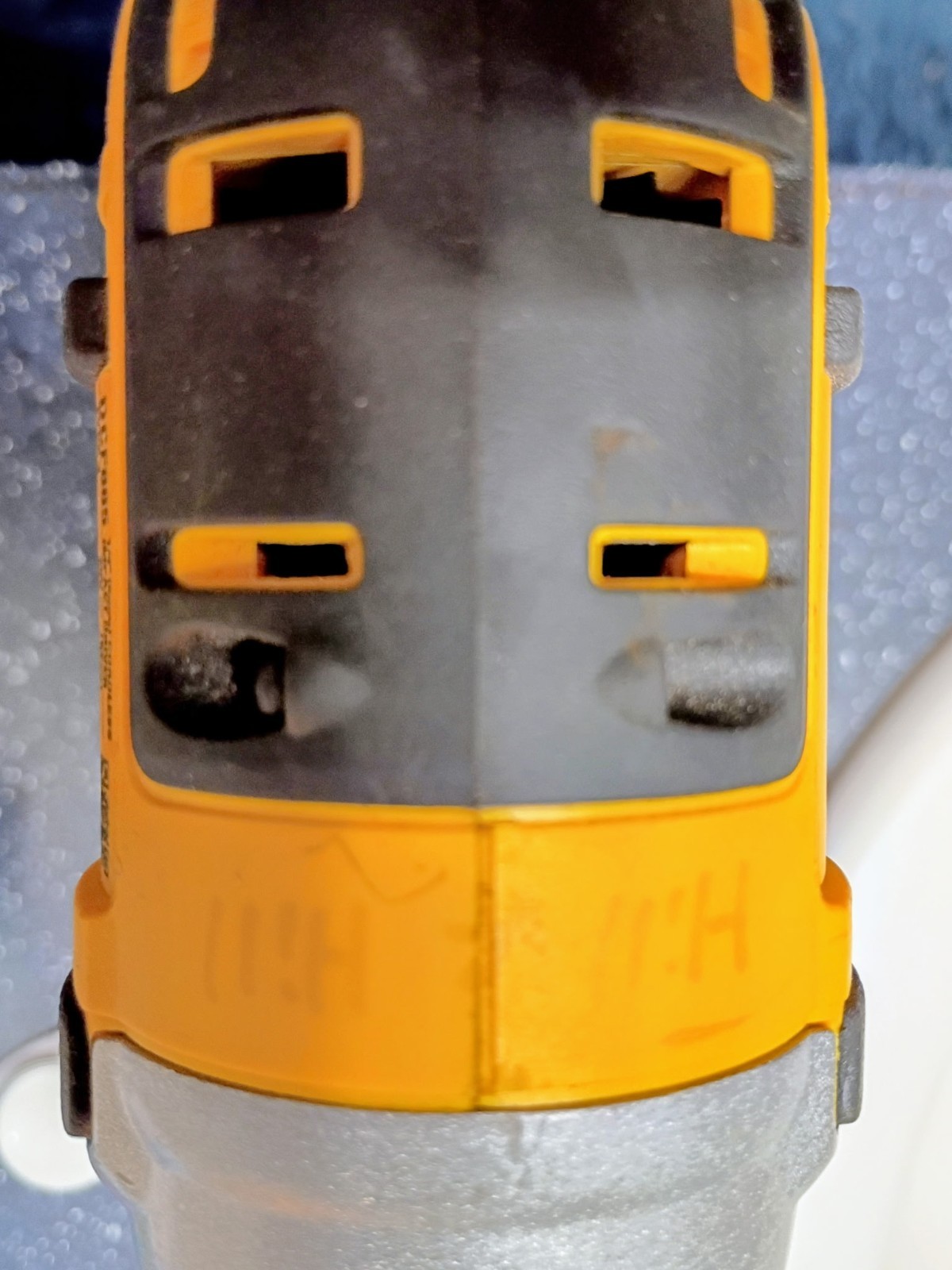 Dewalt – DCF885 – 20V Cordless 1/4″ Impact Driver 20 Volt MAX Lithium Ion – DEMO