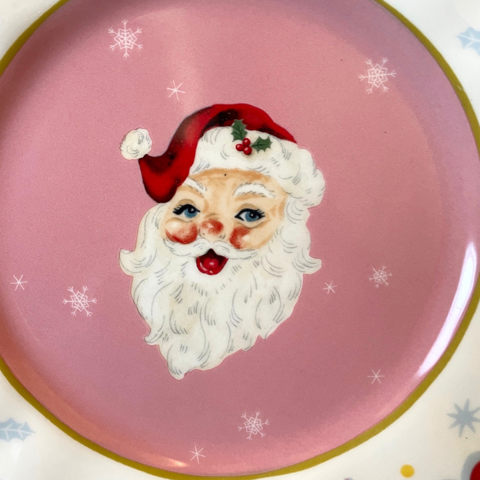 Potter’s Studio PINK SANTA Salad Plates 8.5in Ceramic Set of 4 Christmas New