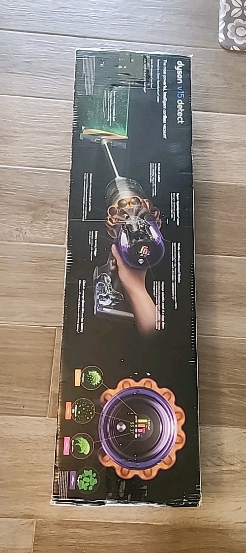 🔥 Dyson V15 Detect Cordless Stick Vacuum Cleaner – Yellow/Iron (BRAND NEW)