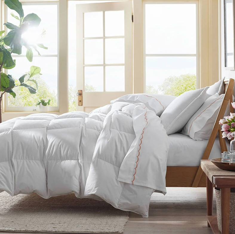The Company Store LaCrosse Premium Down Light Warmth Comforter Queen/King