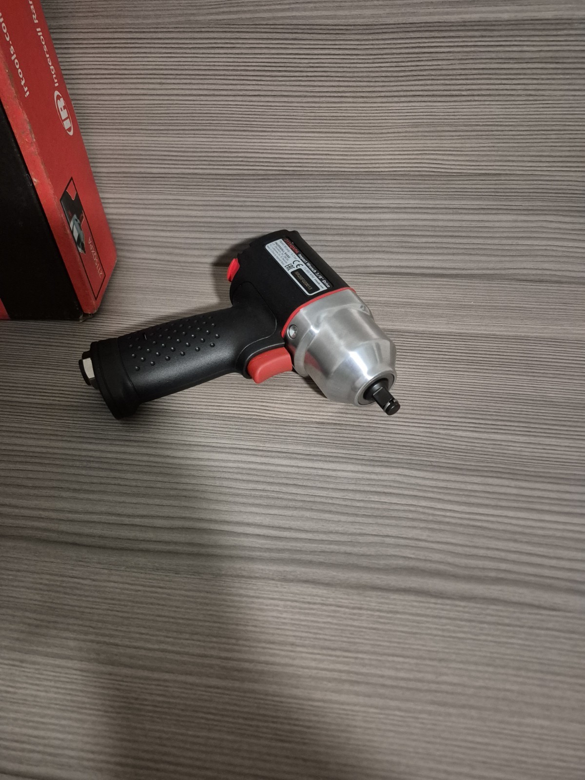 Ingersoll Rand 2115QXPA Impact Wrench/3/8″ Drive /15000 RPM / 300 Ft-Lb.Max Tor