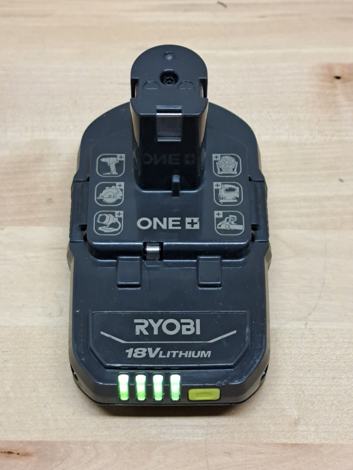 Ryobi PBP002 18V One+ 1.5Ah Battery & Charger PCG002 – Black/Green