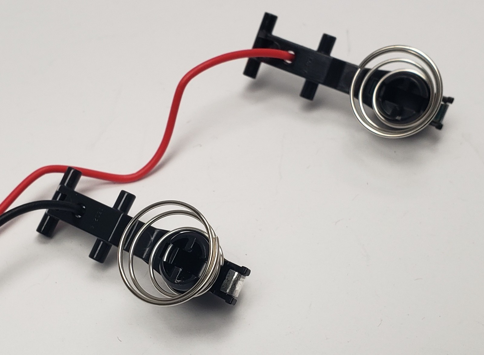 Roomba j5+ j6+ J7+ J8+ Auto Dirt Disposal Charging Contact pins Metal