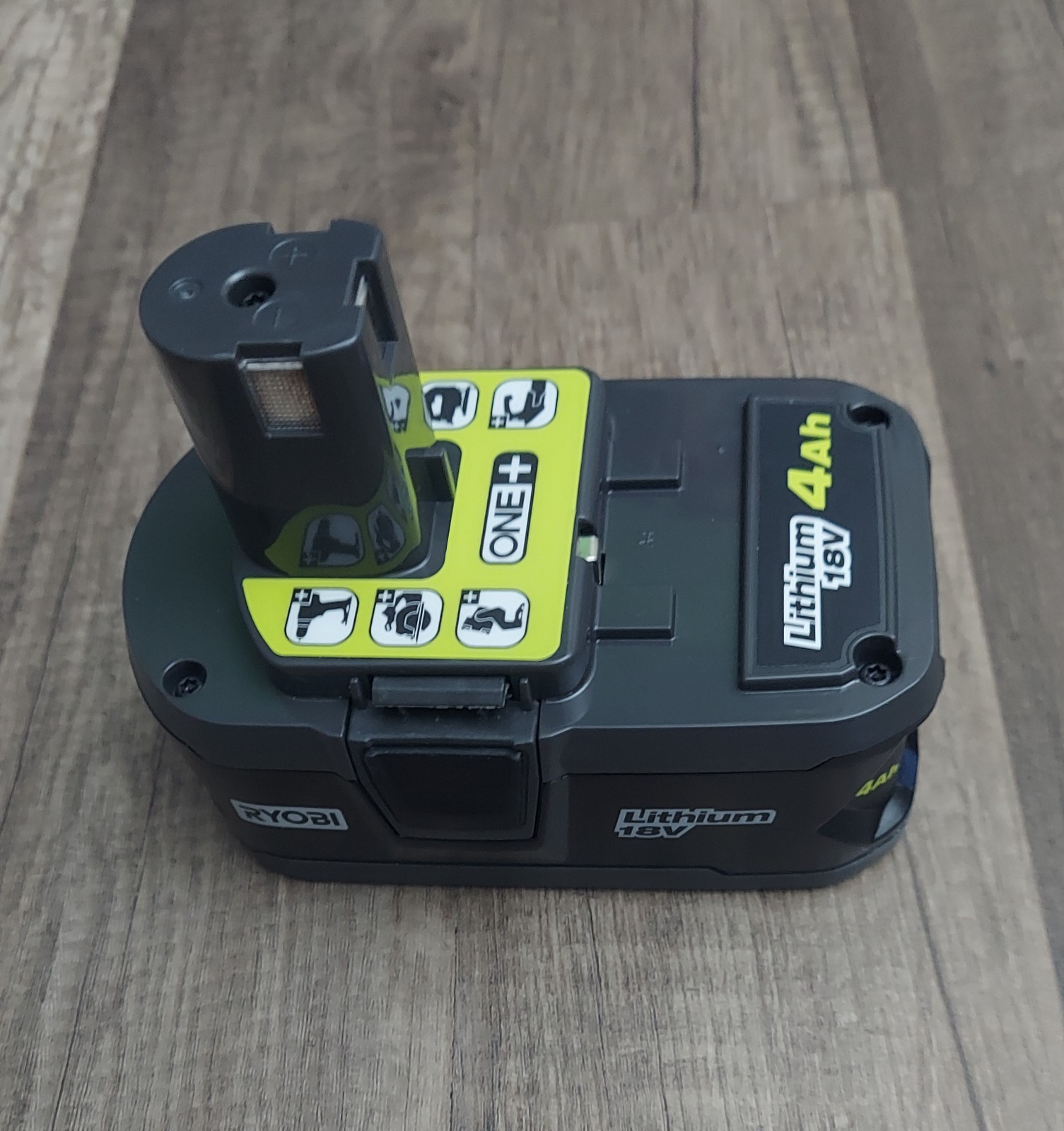 Ryobi 18V ONE+ High Capacity Lithium+ 4Ah Battery Model (P197)