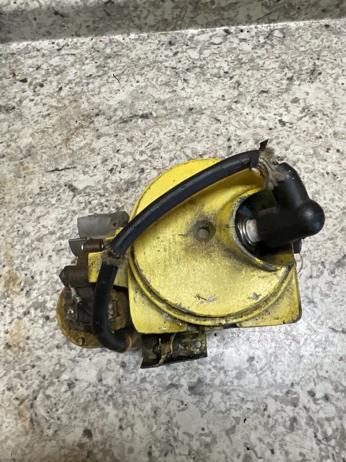 OEM Vintage McCulloch Chainsaw Engine, Untested, Unknown Model, Spins Freely