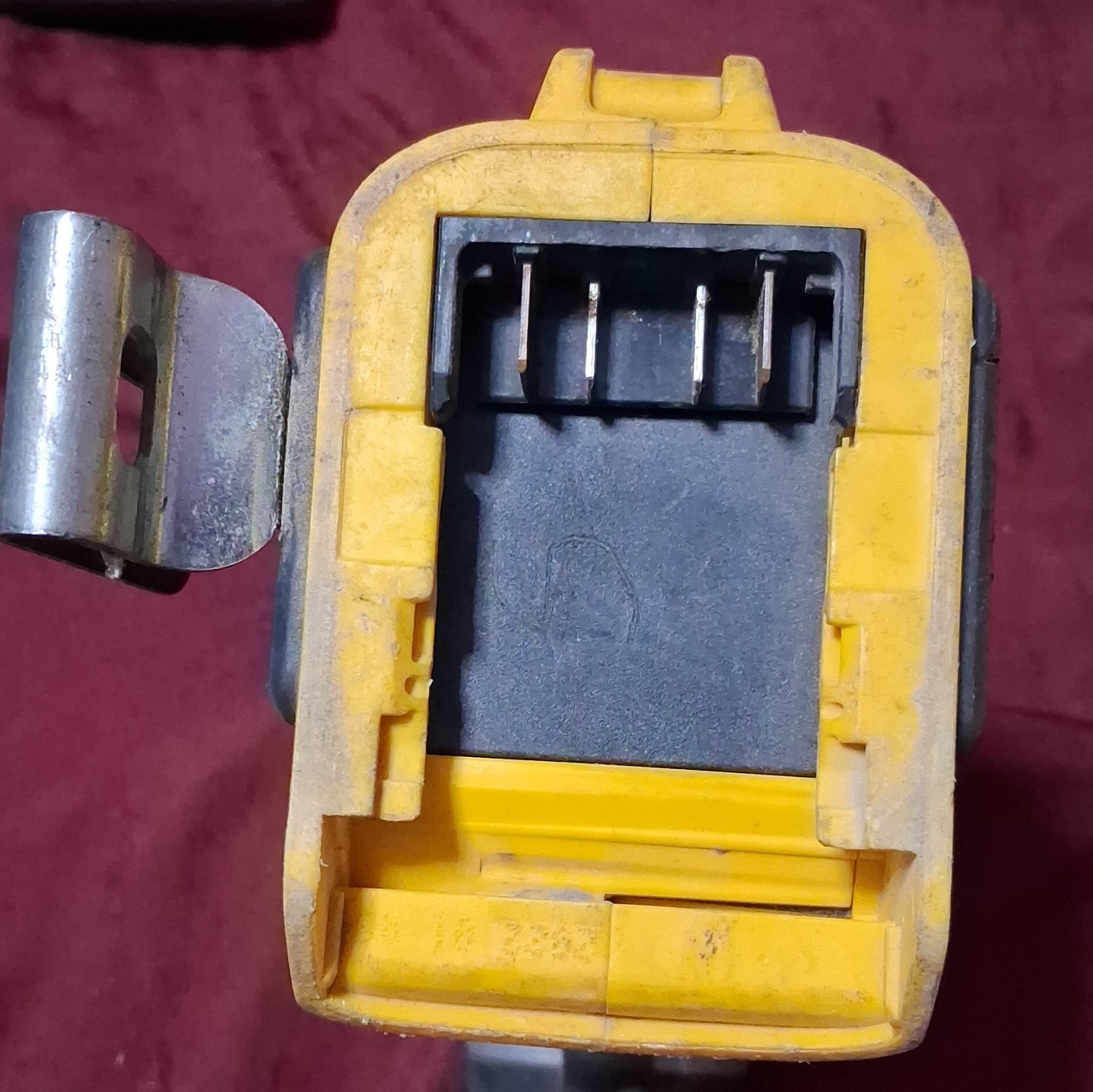 DEWALT DCF885 20V MAX 1/4 in Hex Cordless Impact Driver Tool Only Yellow