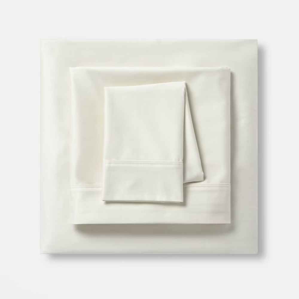 Threshold 400 Thread Count Cotton Sateen 4-Piece Sheet Set Luxurious
