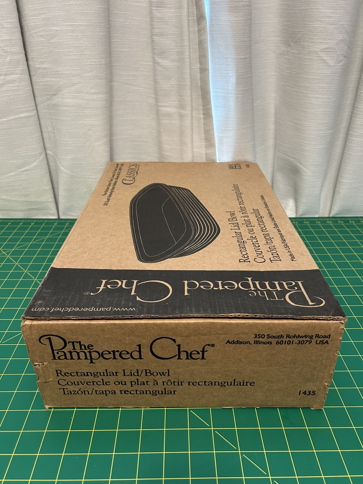 PAMPERED CHEF Family Heritage Classics STONEWARE Rectangular Lid Bowl Baker 1435