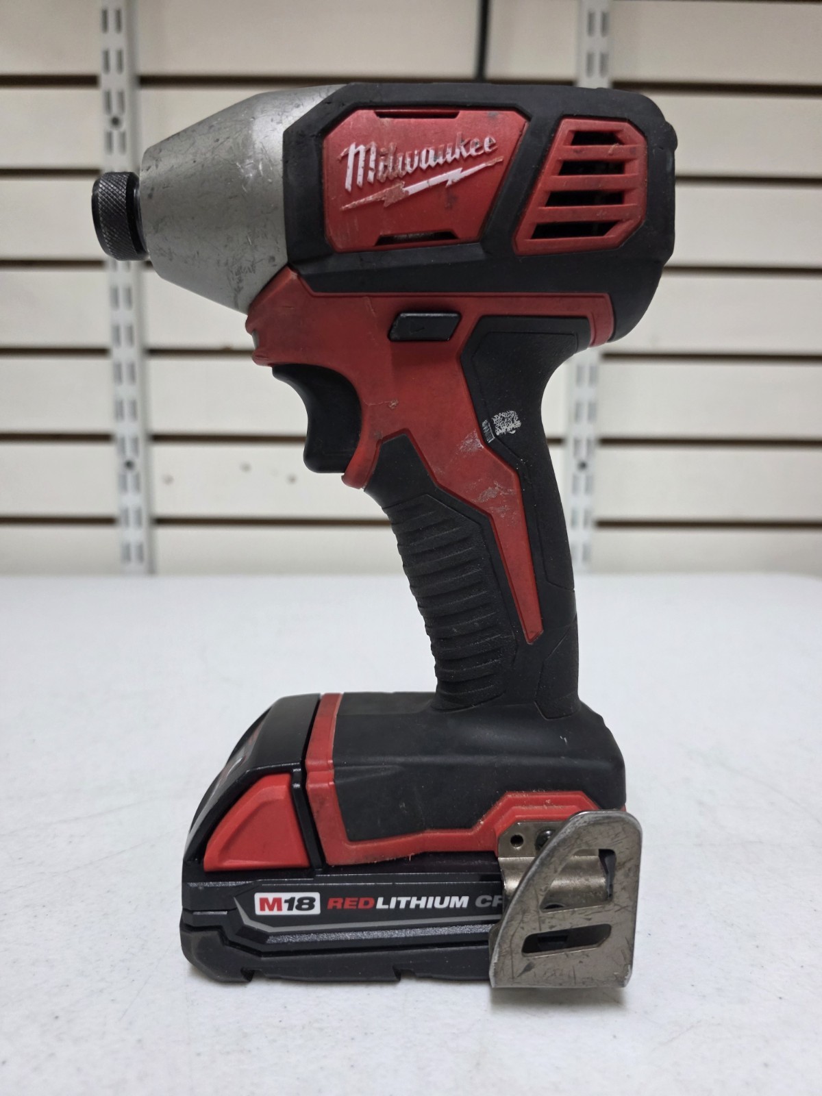Milwaukee 18v 1/4″ Impact Driver – 2656-20