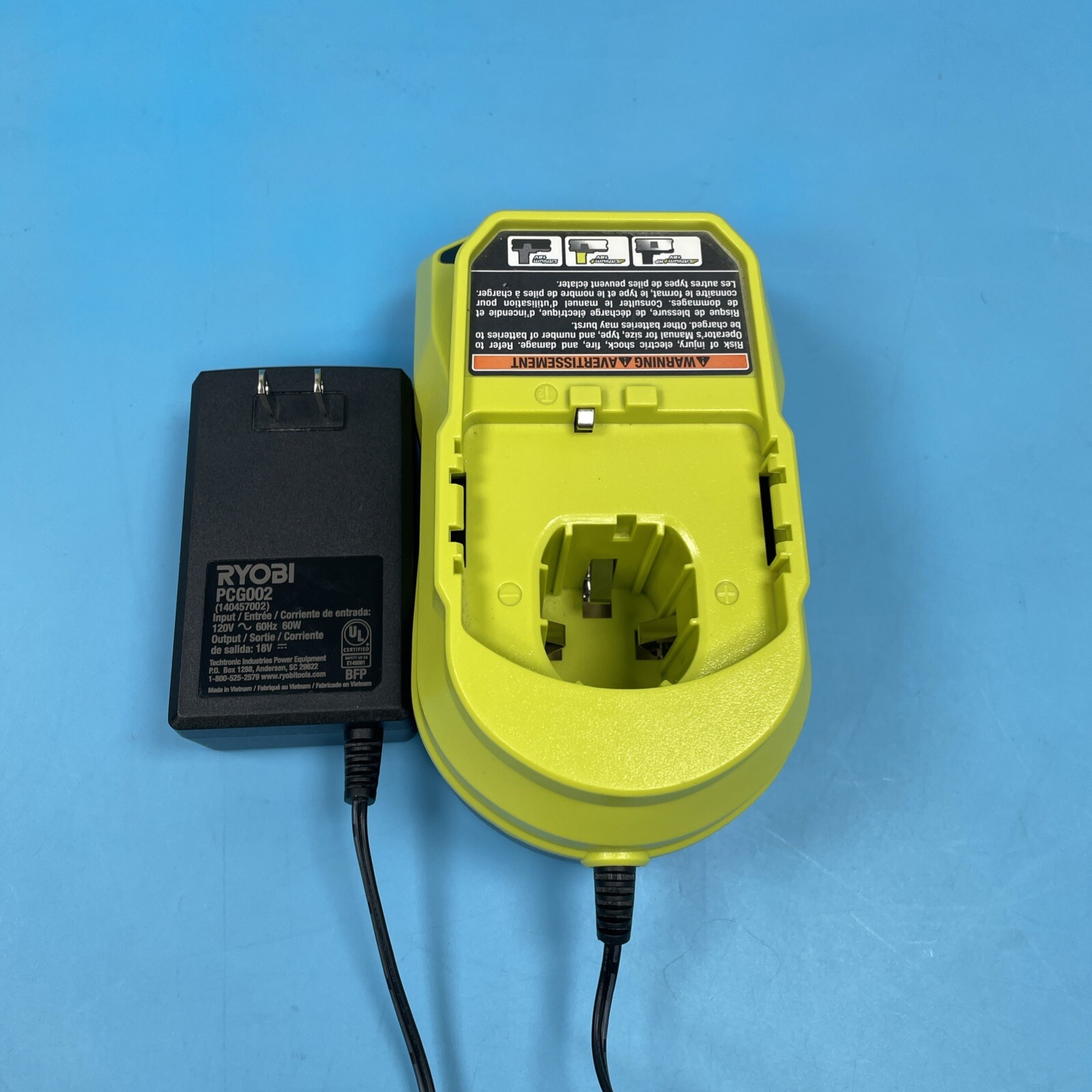 RYOBI PCG002 ONE Plus 18v Li-Ion Battery Charger