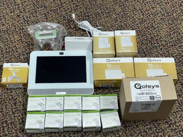Qolsys IQ-4 PowerG, 7″ Verizon IQP4001 COMPLETE KIT + 6 MONTHS ALARM MONITORING