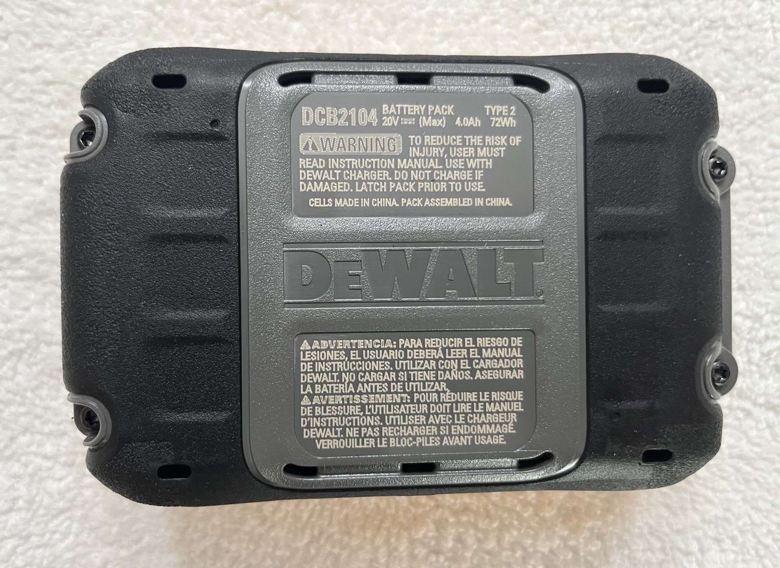 2 New Dewalt DCB2104 Powerpack 20V Max XR 4.0Ah Lithium Ion Batteries DCB2104-2