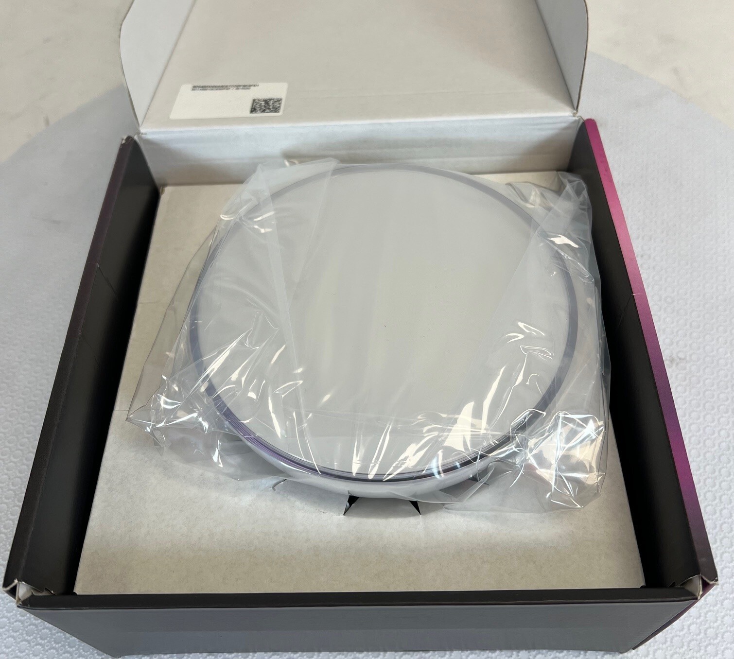 Philips Hue Go Portable LED Table Lamp 7602031U7 – White- FREE SHIPPING
