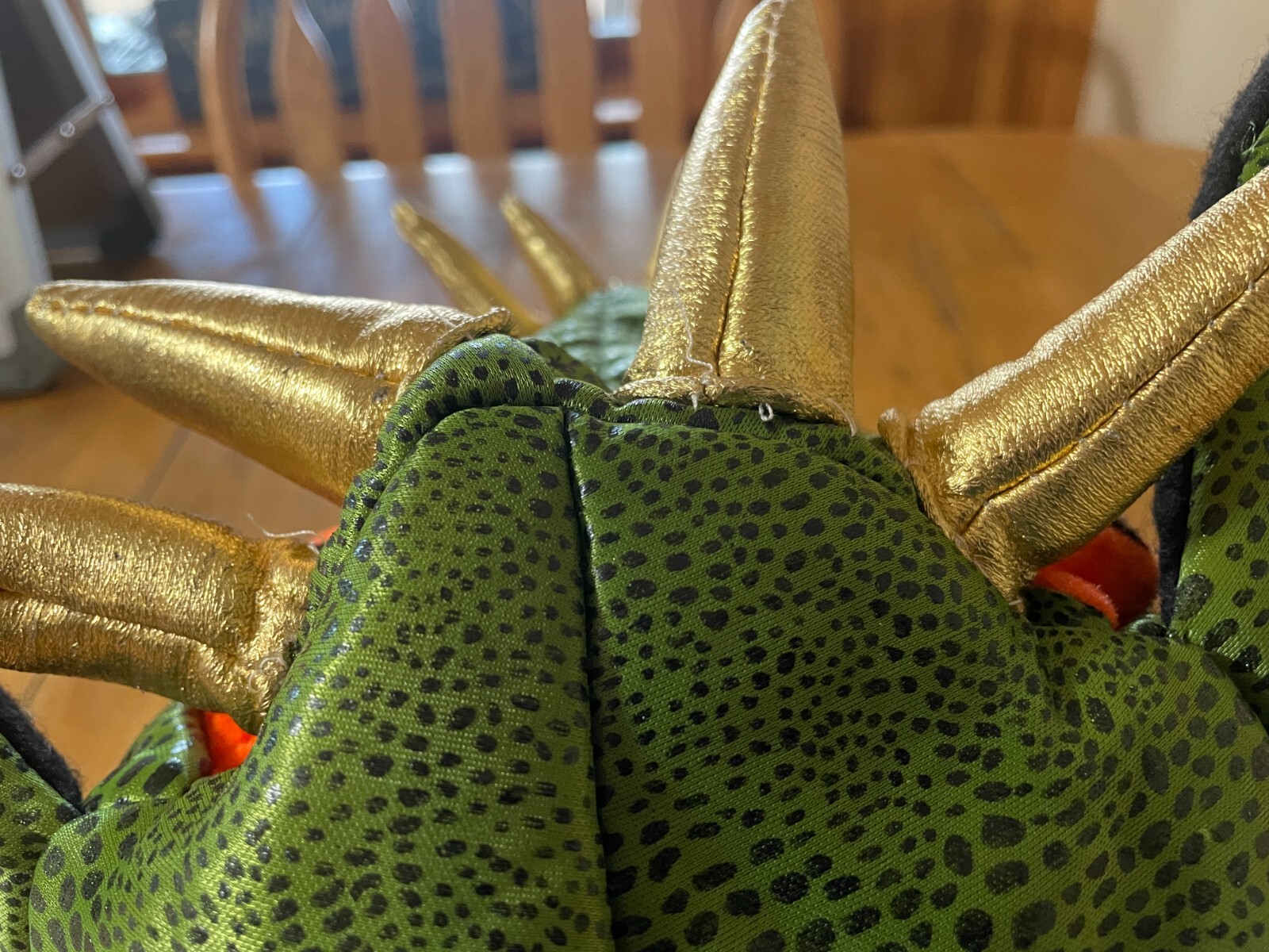 Halloween Beistle Medieval Dragon Head Plush Hat-1 Pc, One Size, Multicolored