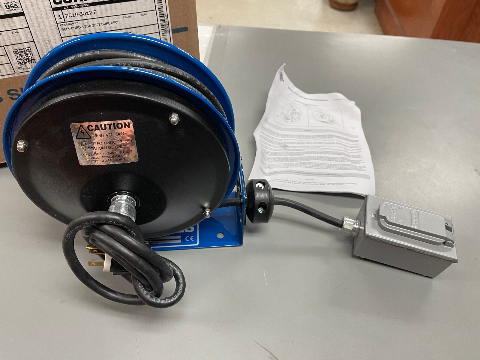 Pc10-3012-F – Compact Efficient Heavy Duty Power Cord Reel With A Duplex G.F.C.I