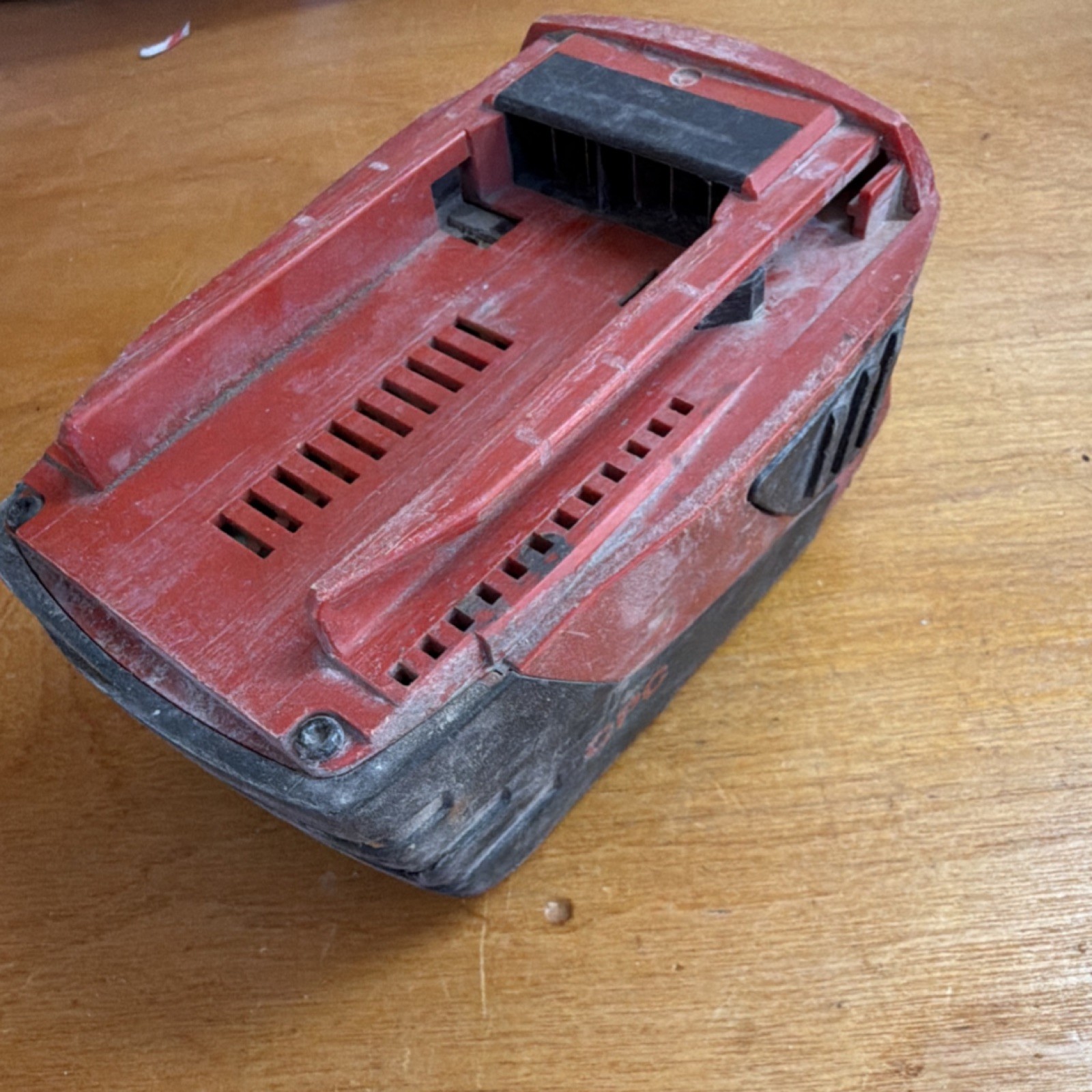 Hilti B 22/4.0 Li-Ion 21.6V 4.0Ah CPC Power Tool Battery Pack Red
