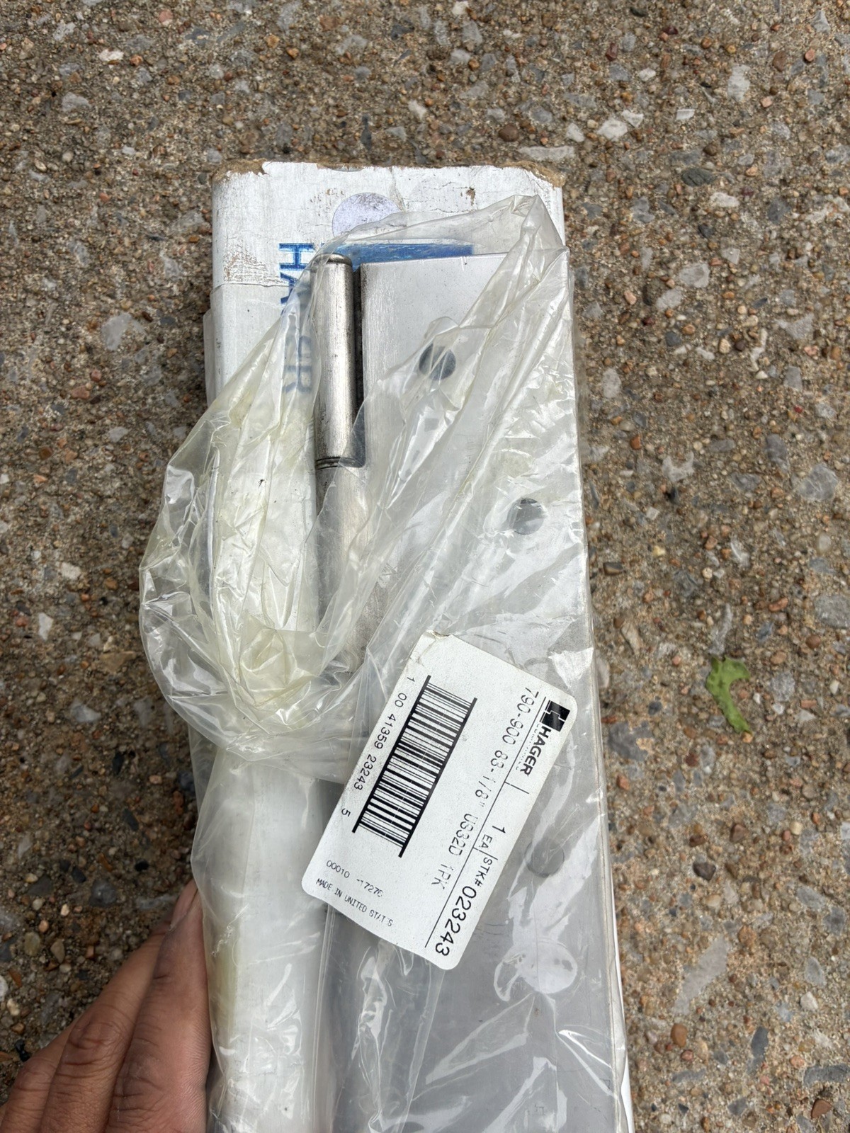 Hager 790-900 83″ Stainless Steel Continuous Hinge 32D