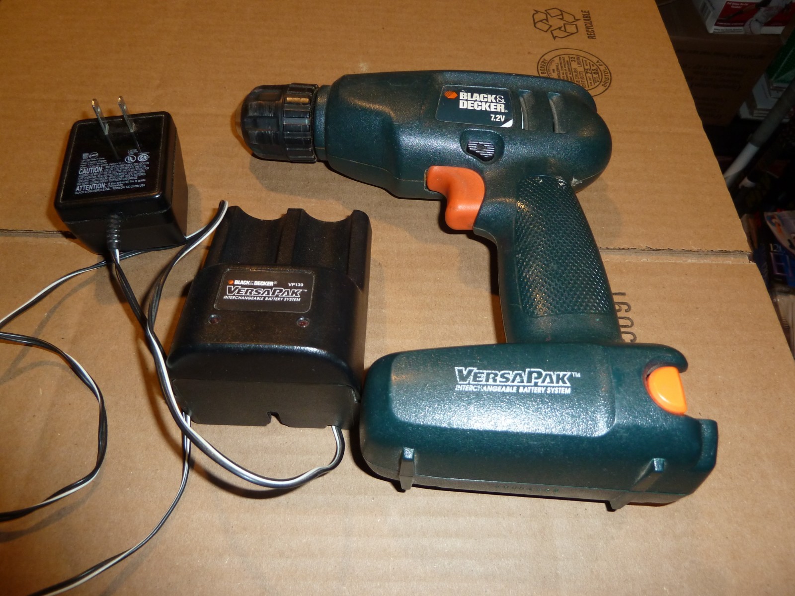 BLACK & DECKER 7.2V VERSAPAK CORDLESS DRILL TOOL & CHARGER ONLY NO BATTERY