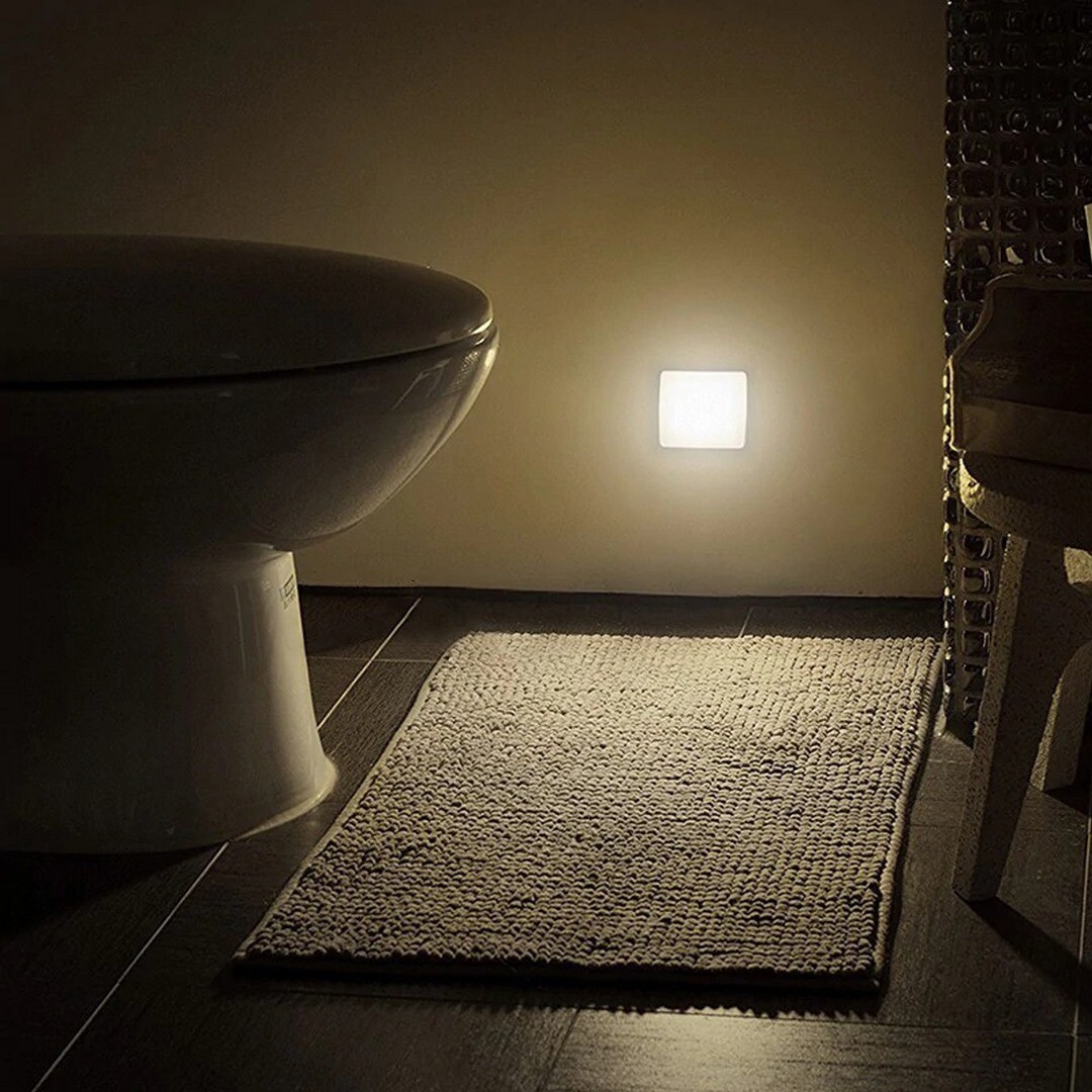 Motion Sensor LED Night Light Battery Powered Indoor Closet Cabinet Wall Cabinet