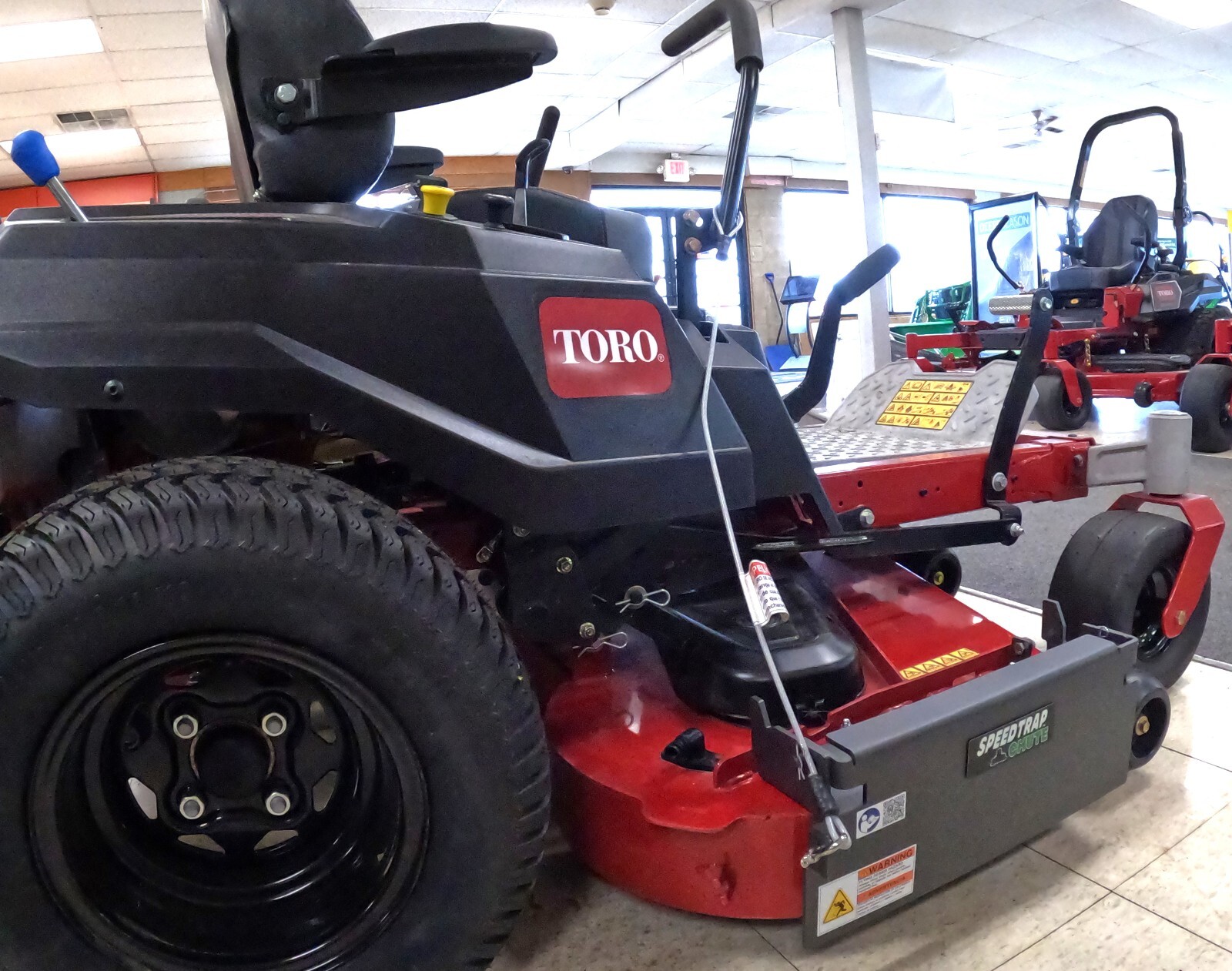 Speedtrap® Chute Blocker Toro® TimeCutter®/Max 50/54/60″ 90 sec install No drill