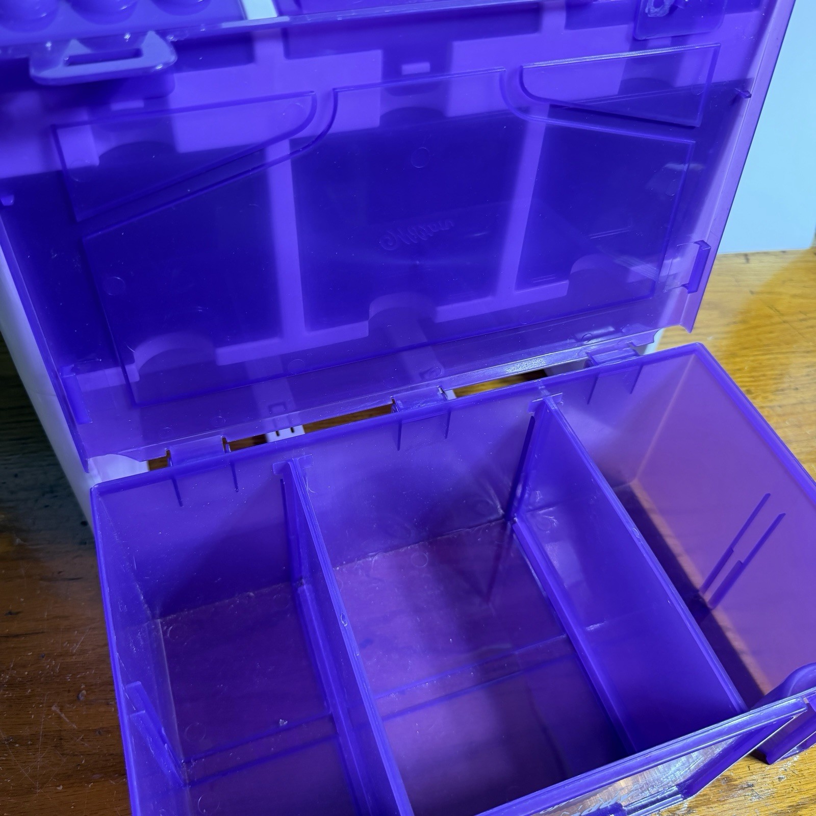 Wilton Ultimate Professional Cake Decorating Caddy Storage Box Purple